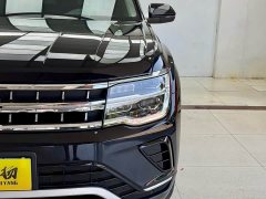 Volkswagen Touron 330TSI two-wheel drive luxury version - фото 4