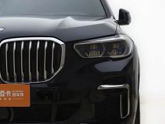 BMW X5 2022 facelift xDrive 40Li exclusive M sports package - фото 4