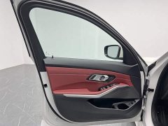 BMW 3 Series 325Li M Sports Package - фото 12