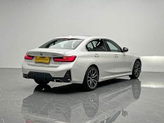 BMW 3 Series 325Li M Sports Package - фото 6