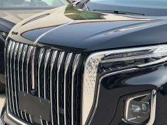 Hongqi HQ9 PHEV 2.0T four-wheel drive business version - фото 10