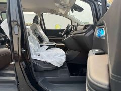 Hongqi HQ9 PHEV 2.0T four-wheel drive business version - фото 9