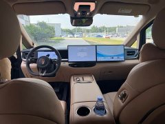Hongqi HQ9 PHEV 2.0T four-wheel drive premium version - фото 18