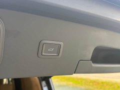 Hongqi HQ9 PHEV 2.0T four-wheel drive premium version - фото 9