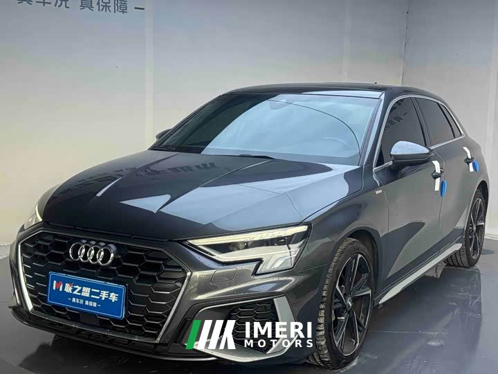 Audi A3 Sportback 35 TFSI stylish and sporty - автомобиль из Китая