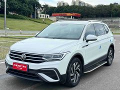 Changan CS55 PLUS Third Generation 1.5T DCT Distinguished - фото 1