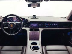 Porsche Taycan - фото 9