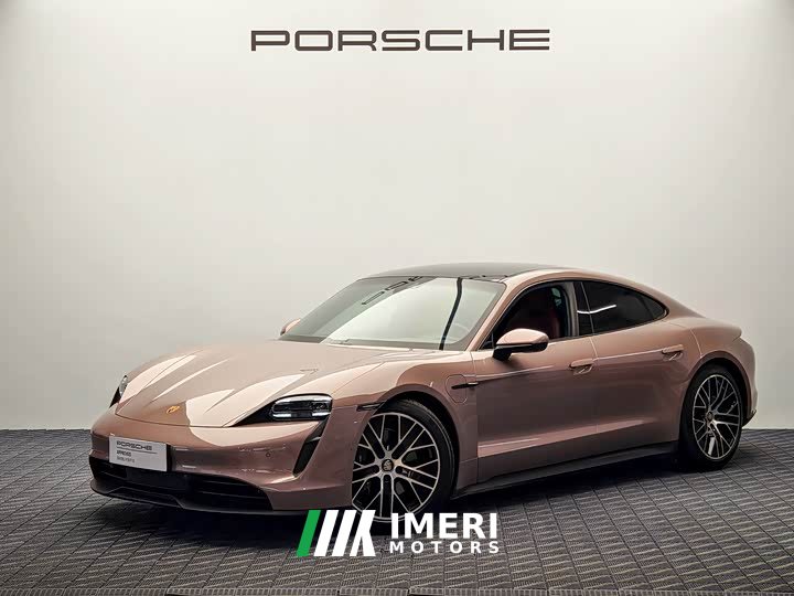 Porsche Taycan - автомобиль из Китая