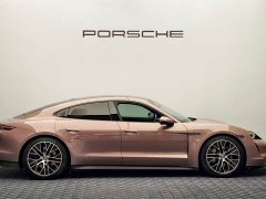 Porsche Taycan - фото 13