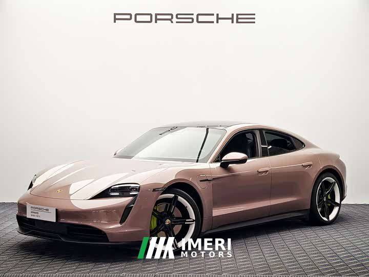 Porsche Taycan - автомобиль из Китая