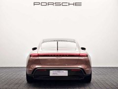 Porsche Taycan - фото 7