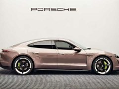 Porsche Taycan - фото 8