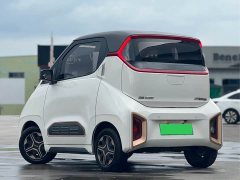 Baojun E200 2020 305KM Smart Travel Edition - фото 4