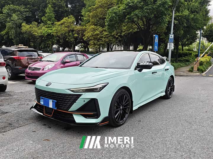 Changan UNI-V 1.5T sports version - автомобиль из Китая