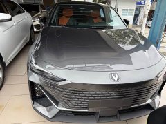 Changan UNI-V 1.5T premium - фото 3