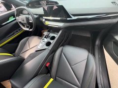 Changan UNI-V 1.5T sports version - фото 14