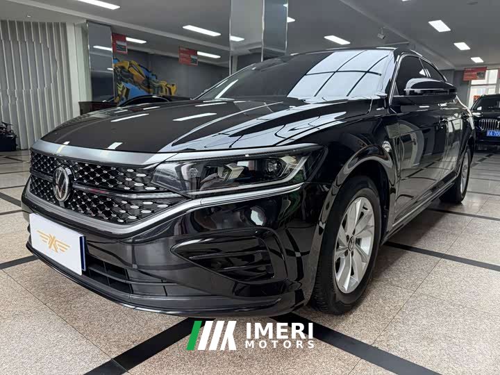 Volkswagen Passat 2023 facelift 280TSI Elite Edition - автомобиль из Китая