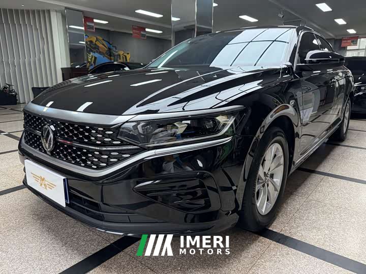 Volkswagen Passat 2023 280TSI Elite Edition - автомобиль из Китая
