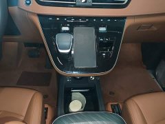 Hongqi HQ9 PHEV 2024 2.0T AWD Business Edition - фото 14