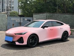 Changan UNI-V 1.5T premium - фото 1