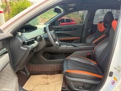Changan UNI-V 1.5T premium - фото 6