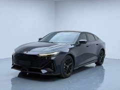Changan UNI-V 1.5T premium - фото 1