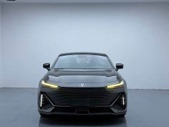 Changan UNI-V 1.5T premium - фото 2