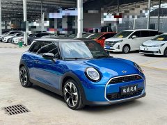 MINI 2.0T COOPER S Artist Three-door Edition - фото 3