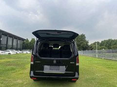 Mercedes-Benz V-Class 2024 V 300 L Long Wheelbase Premium Edition - фото 5