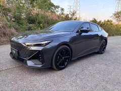 Changan UNI-V 1.5T Deluxe Edition - фото 1