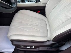 Hongqi H5 2023 2.0T automatic smart connected flag version - фото 11