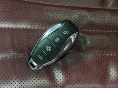 Hongqi H5 2.0T Automatic Zhilian Qichang Edition - фото 15