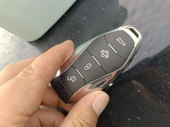 Hongqi HS7 PHEV 2.0T PHEV AWD Qichang Edition 7-Seater - фото 9