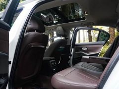 BMW 3 Series 2023 325Li M Sports Package - фото 11