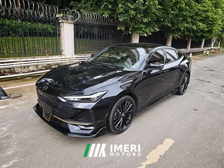Changan UNI-V 2023 1.5T Sport Edition - автомобиль из Китая
