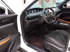 Honda Civic 2023 240TURBO CVT Powerful Edition - фото 9
