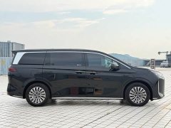 Volvo Summer 2026 DM-i 1.5T 218KM transcendent type - фото 4