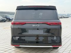 Volvo Summer 2026 DM-i 1.5T 218KM transcendent type - фото 6