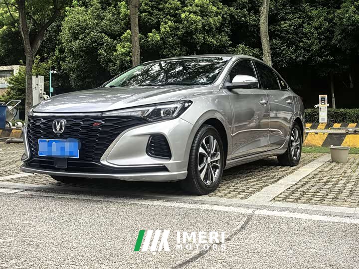 Changan Eado PLUS Blue Whale NE 1.4T GDI DCT Distinguished Edition - автомобиль из Китая