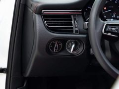 Porsche Macan 2.0T - фото 9