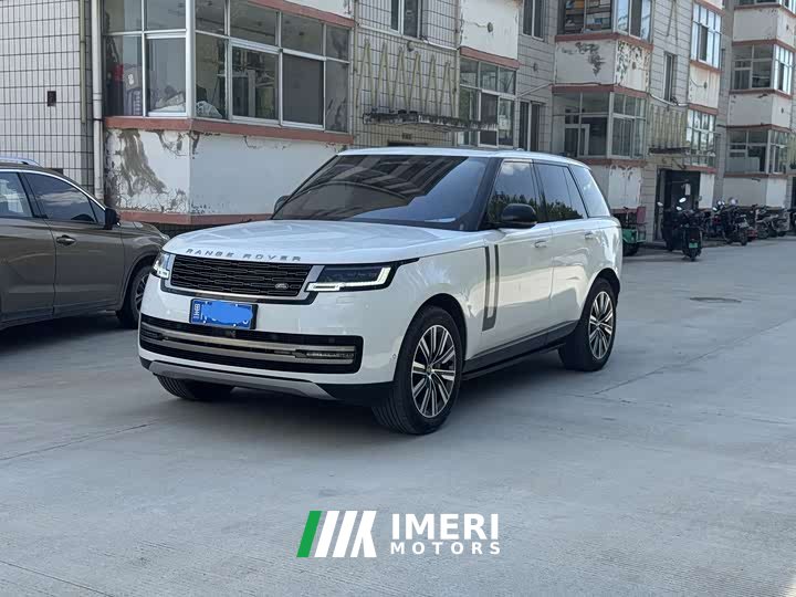 Land Rover Range Rover 3.0 L6 360PS Grand Edition - автомобиль из Китая