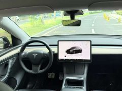 Tesla Model Y 2022 rear-wheel drive version - фото 4