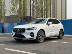 Volvo XC60 B5 four-wheel drive Zhiyuan Deluxe Edition - фото 1