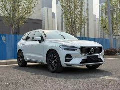 Volvo XC60 B5 four-wheel drive Zhiyuan Deluxe Edition - фото 3