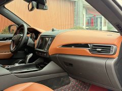 Lexus Levante 3.0T Standard Edition - фото 10