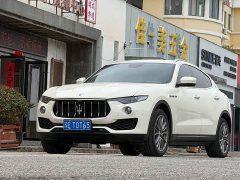 Lexus Levante 3.0T Standard Edition - фото 2