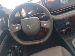 Hongqi EH7 640 four-wheel drive smart version - фото 17