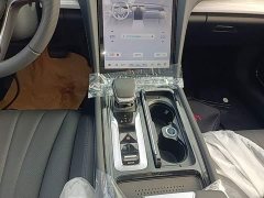 Hongqi H5 2025 2.0T automatic Qichang version - фото 14