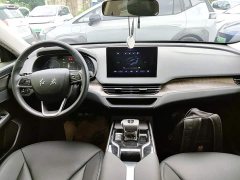 Hongqi E-QM5 facelift basic travel version - фото 10