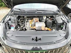Hongqi E-QM5 facelift basic travel version - фото 20
